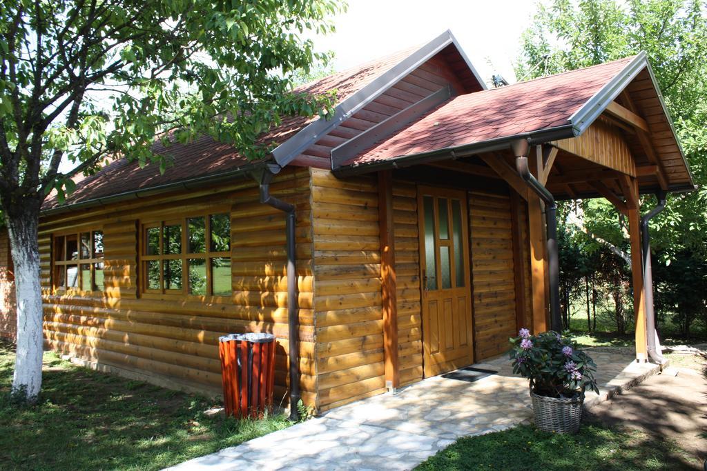 House Hodak Grabovac  Buitenkant foto