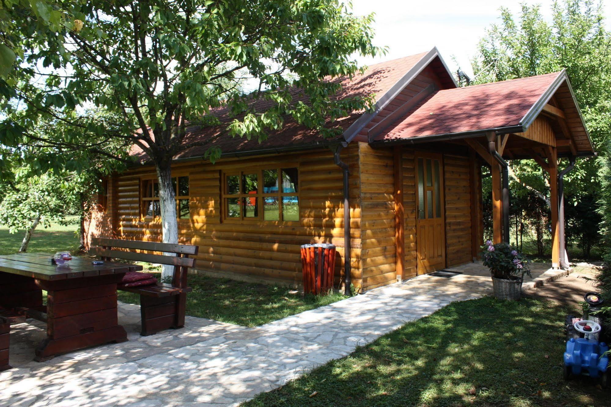 House Hodak Grabovac  Buitenkant foto